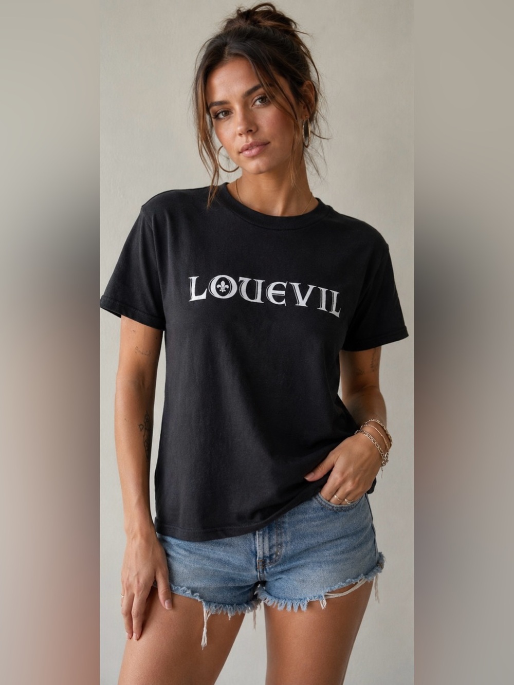 Louisville Fleur De Lis Graphic Tee Black Minimal Streetwear Casual Y2K Youth, L